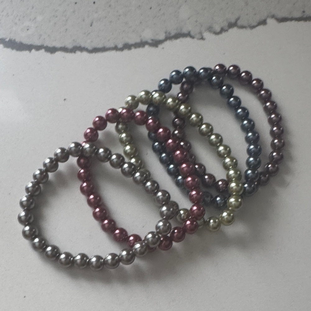 Multi-Color Pearlized Beaded Bracelet Set